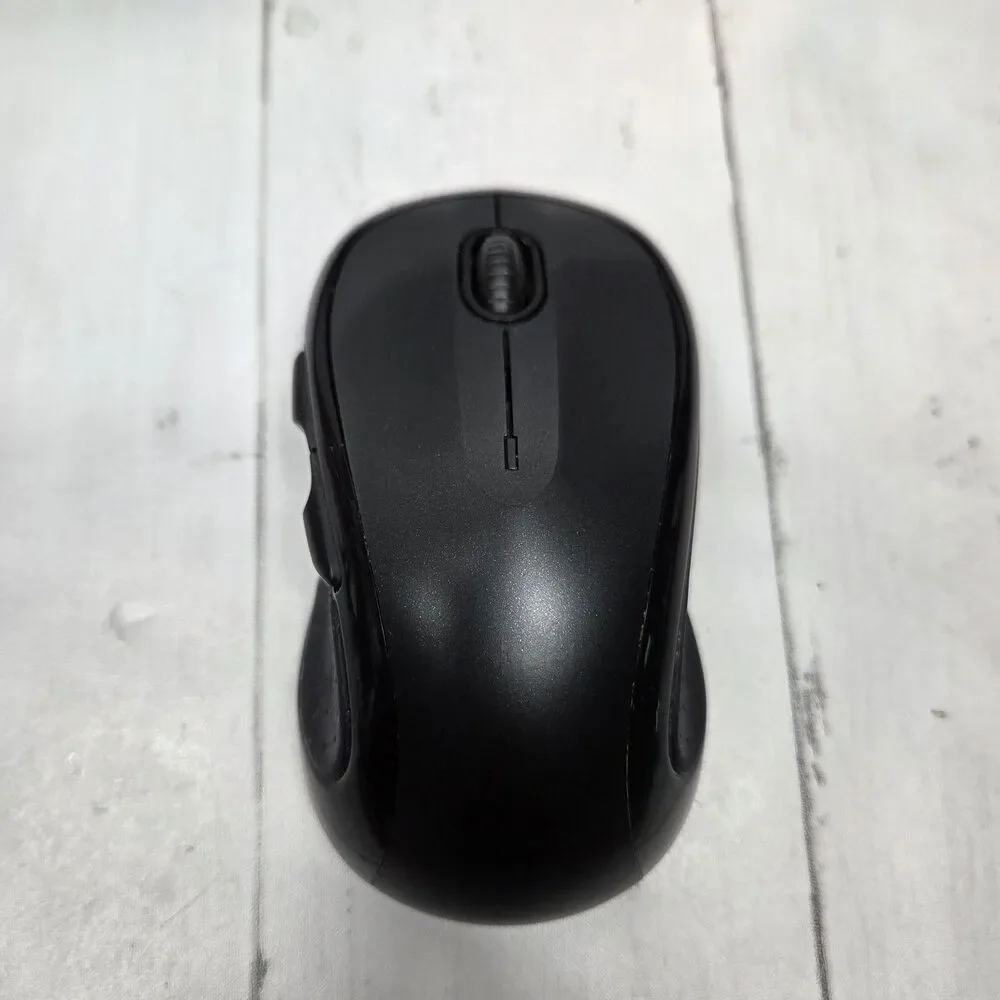 Logitech MK550 Wireless Keyboard and Mouse Combo Black Ergonomic Comfort Tested